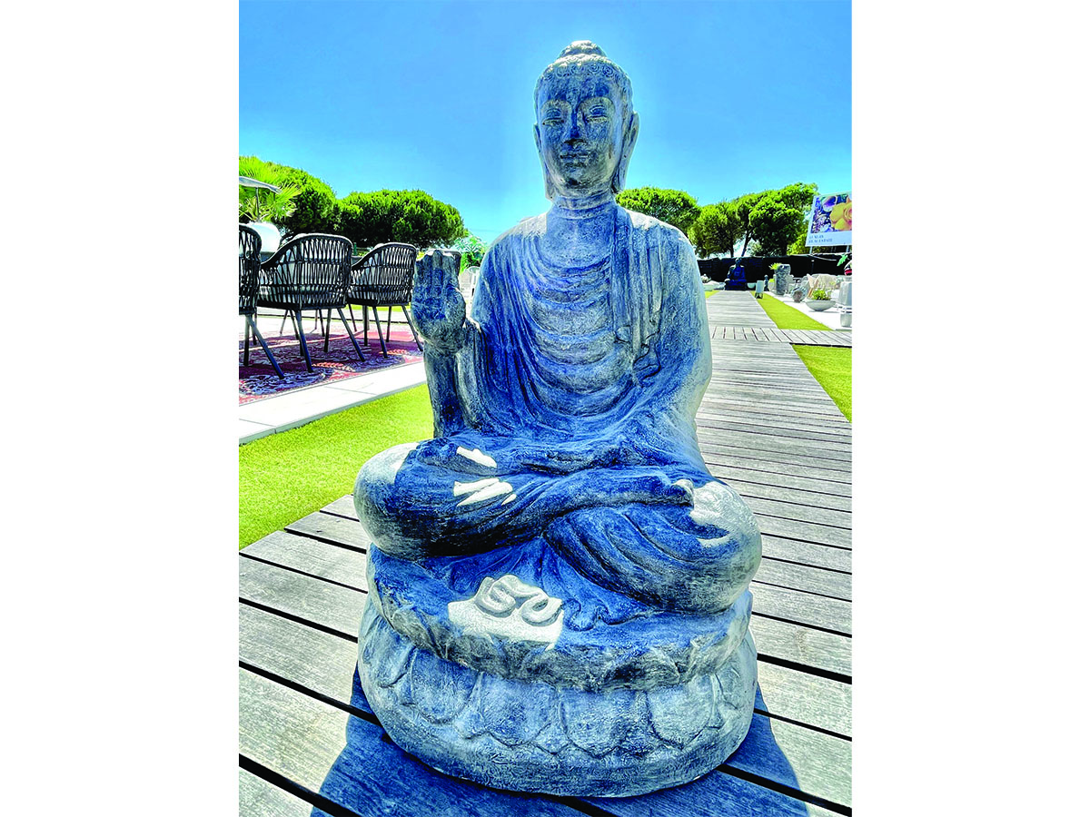Buddha Statue (Medium)